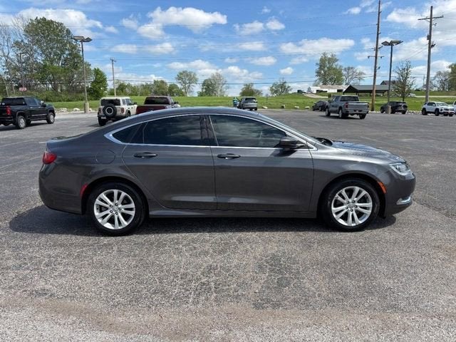 2016 Chrysler 200 Limited