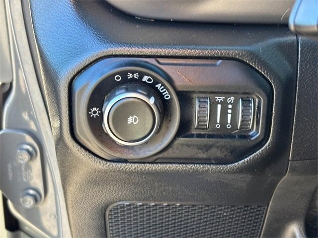 2022 Jeep Wrangler Unlimited Willys