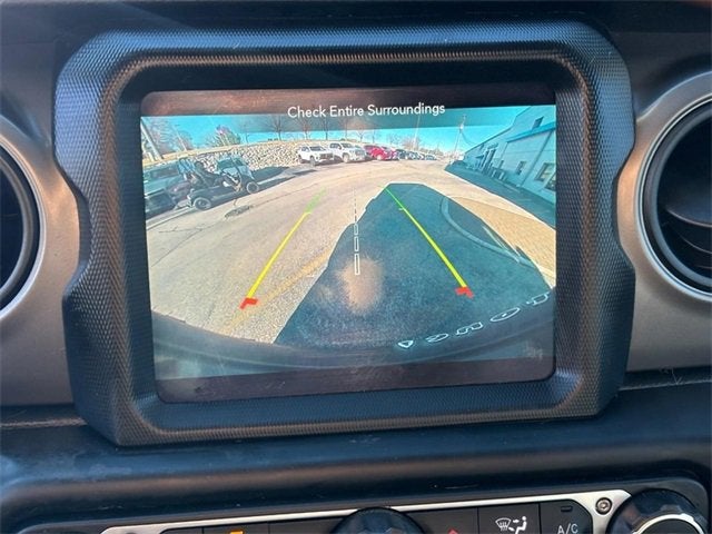 2022 Jeep Wrangler Unlimited Willys