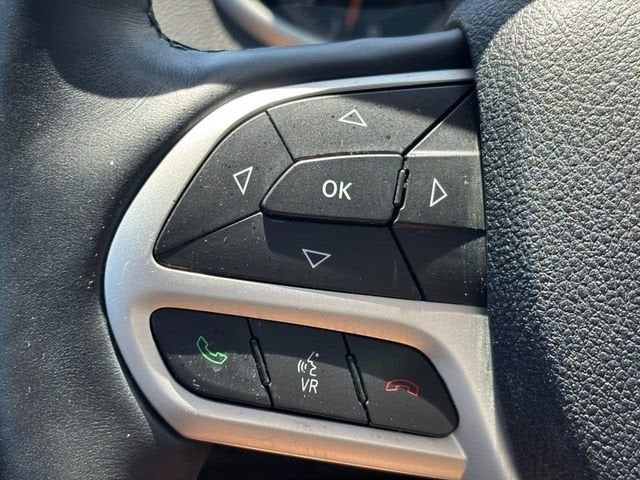 2017 Jeep Cherokee Limited FWD