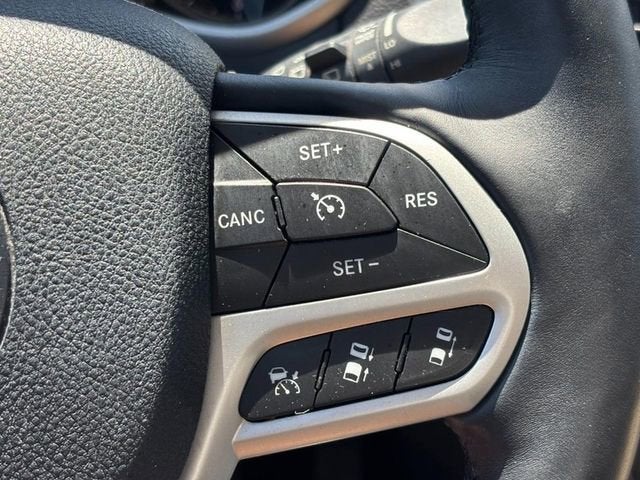 2017 Jeep Cherokee Limited FWD