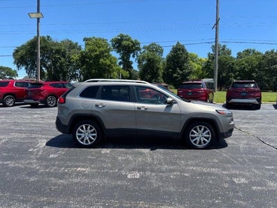 2017 Jeep Cherokee Limited FWD