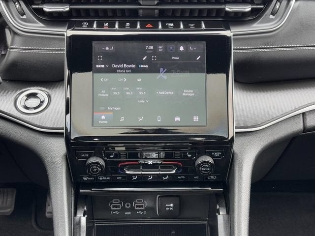 2023 Jeep Grand Cherokee Altitude 4x4
