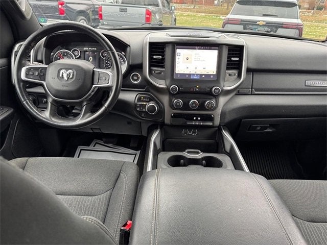 2022 RAM 1500 Big Horn Crew Cab 4x4 5'7" Box