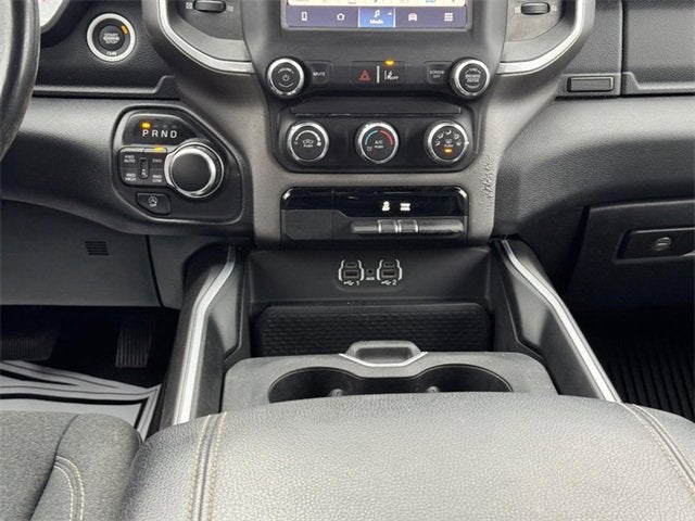 2022 RAM 1500 Big Horn Crew Cab 4x4 5'7" Box