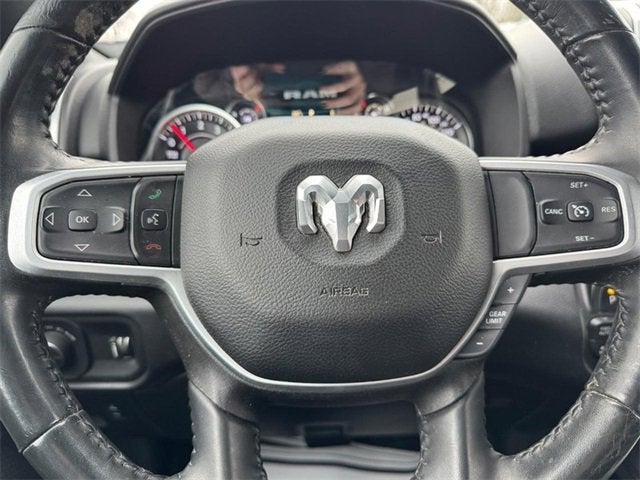 2022 RAM 1500 Big Horn Crew Cab 4x4 5'7" Box