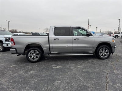 2022 RAM 1500 Big Horn Crew Cab 4x4 5'7" Box