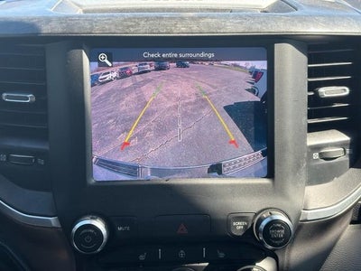 2021 RAM 1500 Big Horn Crew Cab 4x4 5'7" Box