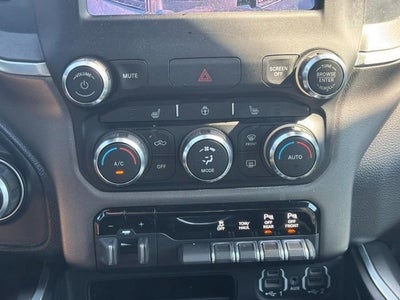 2021 RAM 1500 Big Horn Crew Cab 4x4 5'7" Box