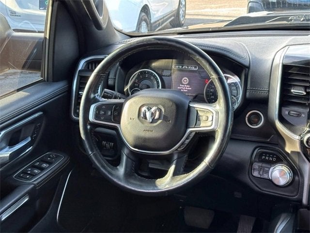 2020 RAM 1500 Laramie Crew Cab 4x4 5'7" Box