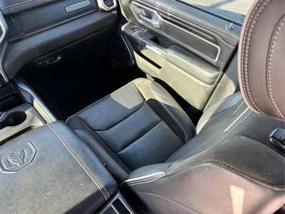 2020 RAM 1500 Laramie Crew Cab 4x4 5'7" Box