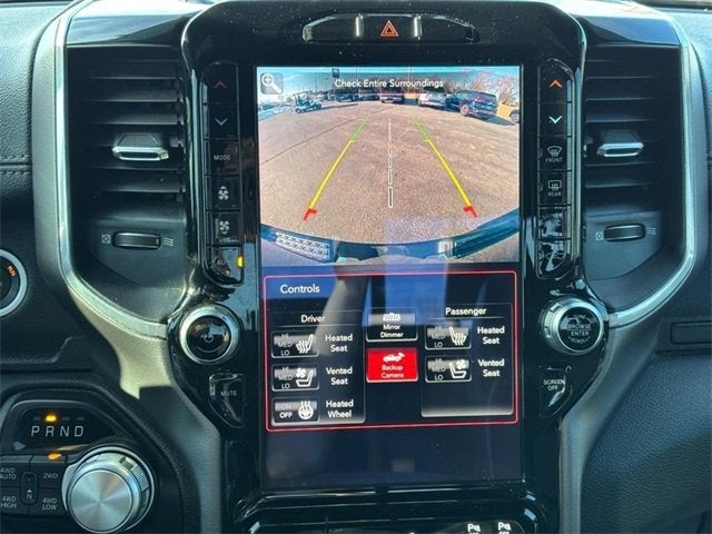 2020 RAM 1500 Laramie Crew Cab 4x4 5'7" Box