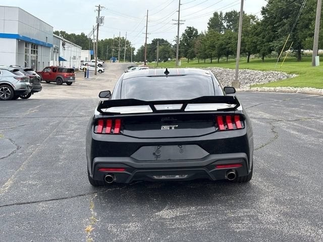 2025 Ford Mustang GT Fastback