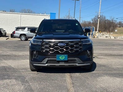 2025 Ford Explorer Platinum