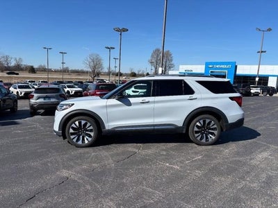 2025 Ford Explorer Platinum