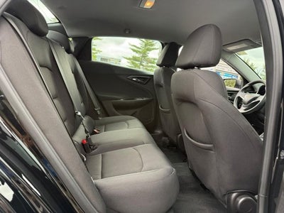 2022 Chevrolet Malibu LS