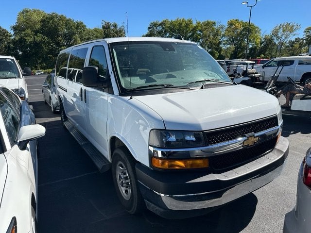 2025 Chevrolet Express Passenger LT