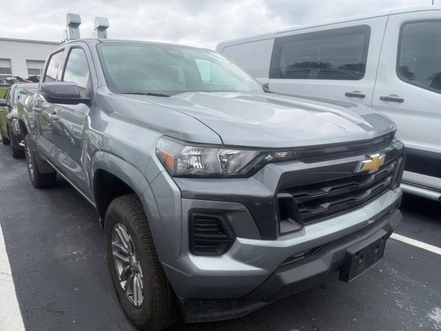 2025 Chevrolet Colorado WT/LT