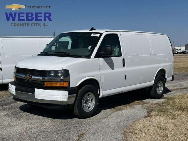 2025 Chevrolet Express Cargo WT