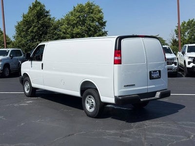 2026 Chevrolet Express Cargo WT