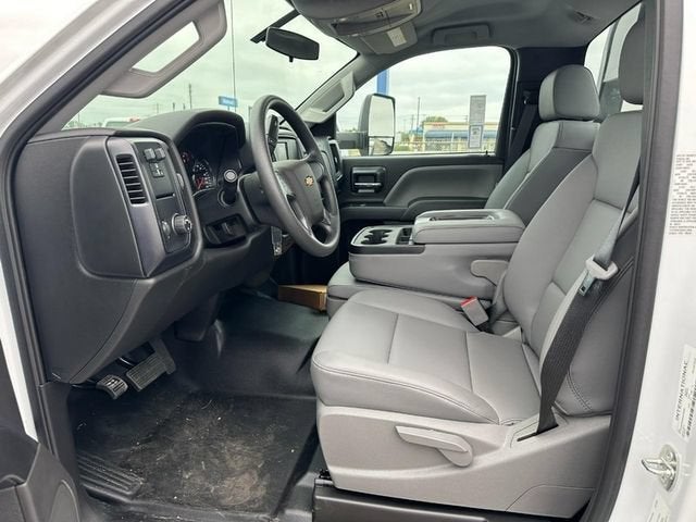 2024 Chevrolet Silverado 5500 HD Work Truck
