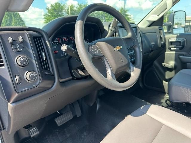 2024 Chevrolet Silverado 5500 HD Work Truck