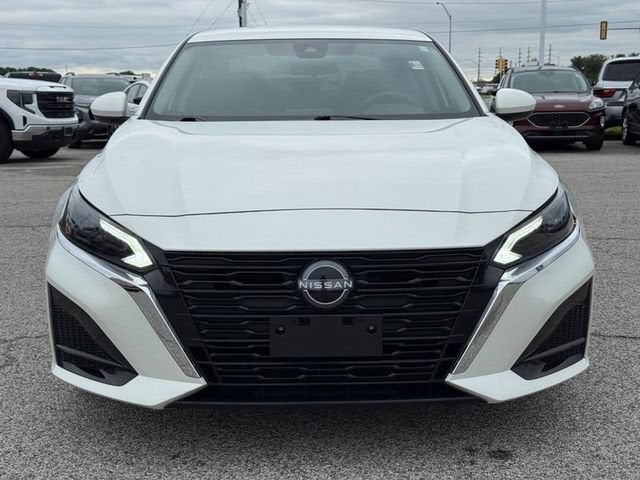 2023 Nissan Altima SV FWD