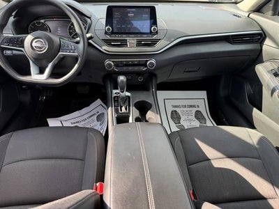 2025 Nissan Altima SV