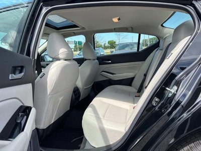 2025 Nissan Altima SL AWD