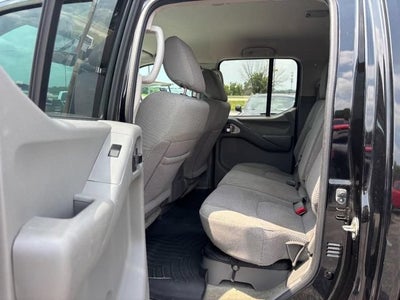 2016 Nissan Frontier SV