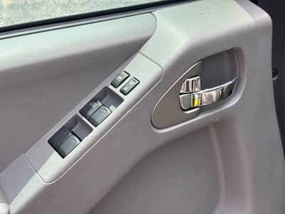 2016 Nissan Frontier SV