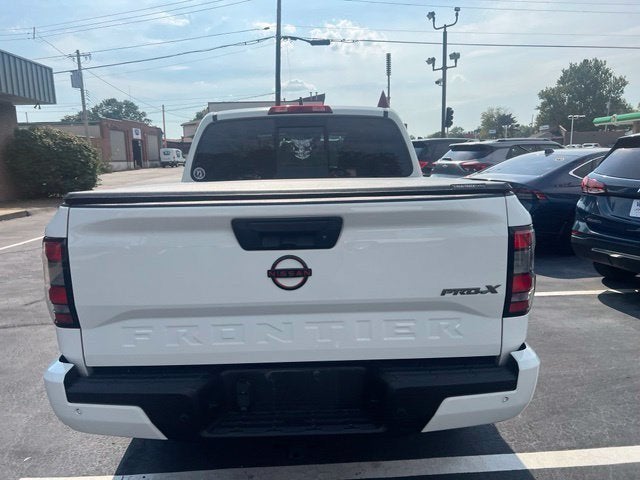 2022 Nissan Frontier Crew Cab PRO-X 4x2