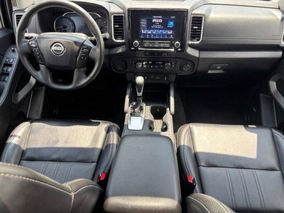 2024 Nissan Frontier Crew Cab SL 4x2