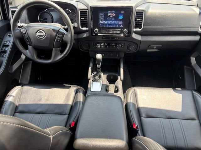 2024 Nissan Frontier Crew Cab SL 4x2
