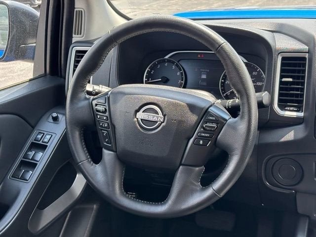 2024 Nissan Frontier Crew Cab SL 4x2