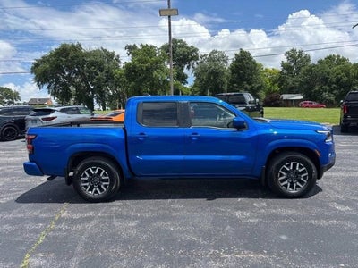 2024 Nissan Frontier Crew Cab SL 4x2