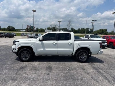 2025 Nissan Frontier Crew Cab SV 4x4