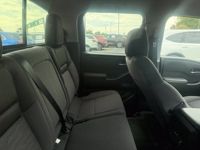 2024 Nissan Frontier Crew Cab SV 4x4