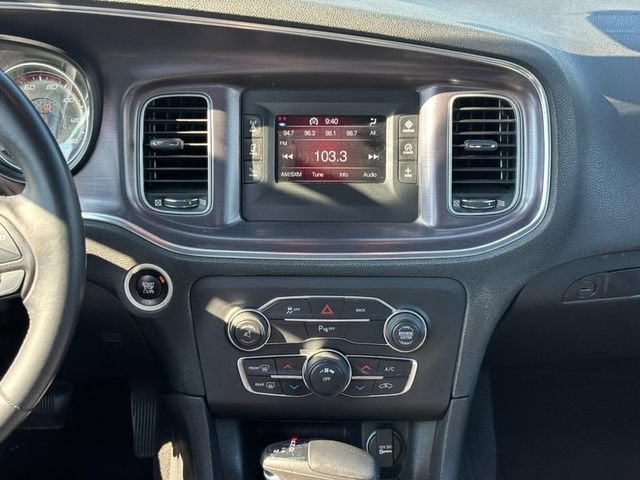 2015 Dodge Charger SE