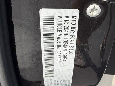 2022 Chrysler Pacifica Touring L