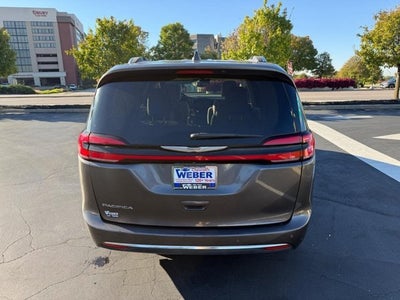 2021 Chrysler Pacifica Touring L