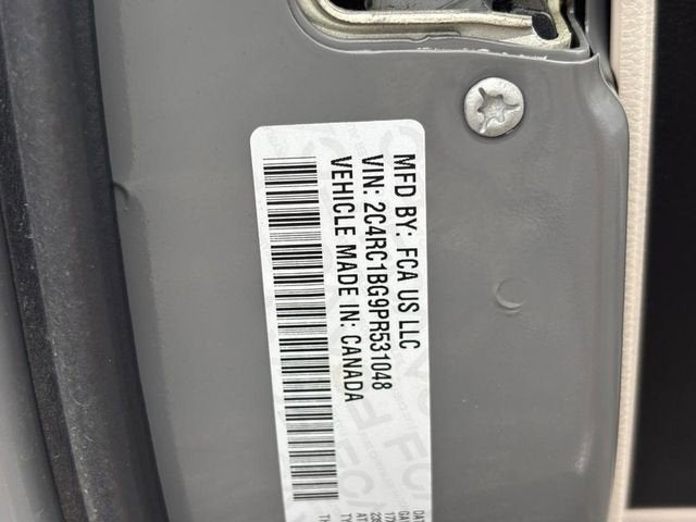 2023 Chrysler Pacifica Touring L
