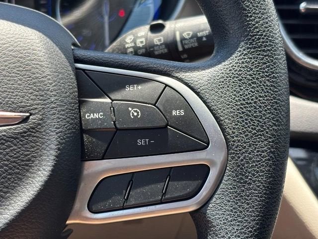 2020 Chrysler Pacifica Touring