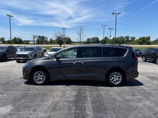 2020 Chrysler Pacifica Touring