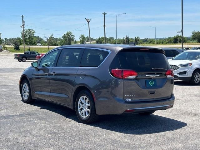 2020 Chrysler Pacifica Touring