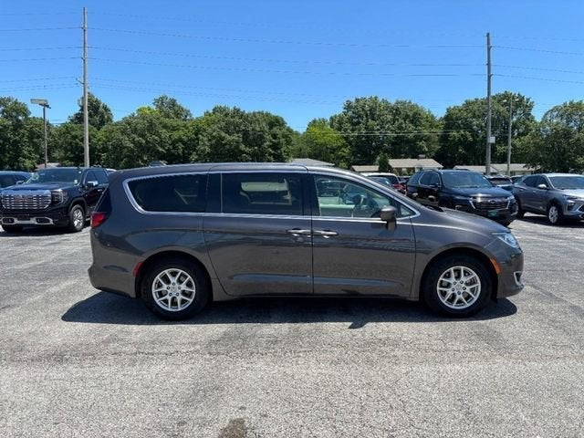 2020 Chrysler Pacifica Touring