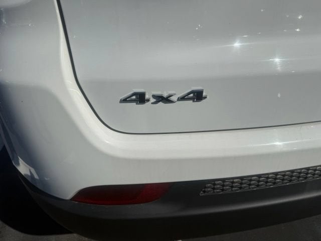 2023 Jeep Compass Latitude Lux FWD