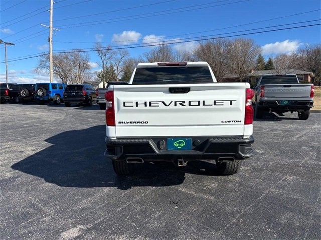 2024 Chevrolet Silverado 1500 Custom Trail Boss