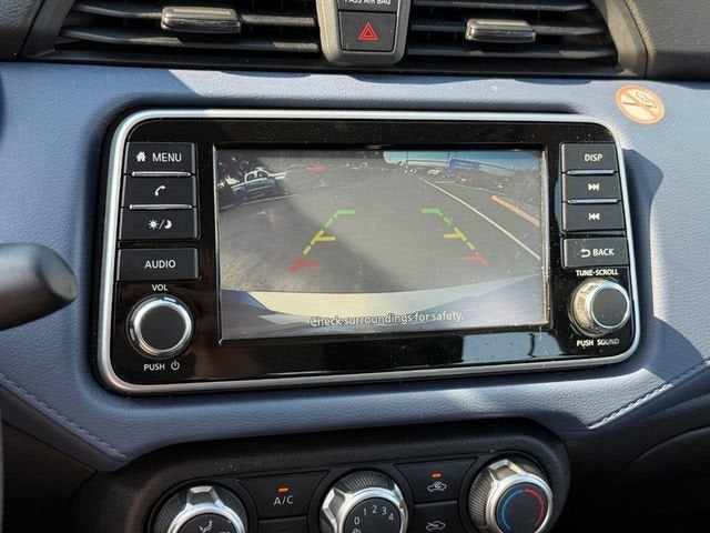 2024 Nissan Versa SV