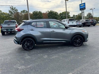 2024 Nissan Kicks SR Xtronic CVT